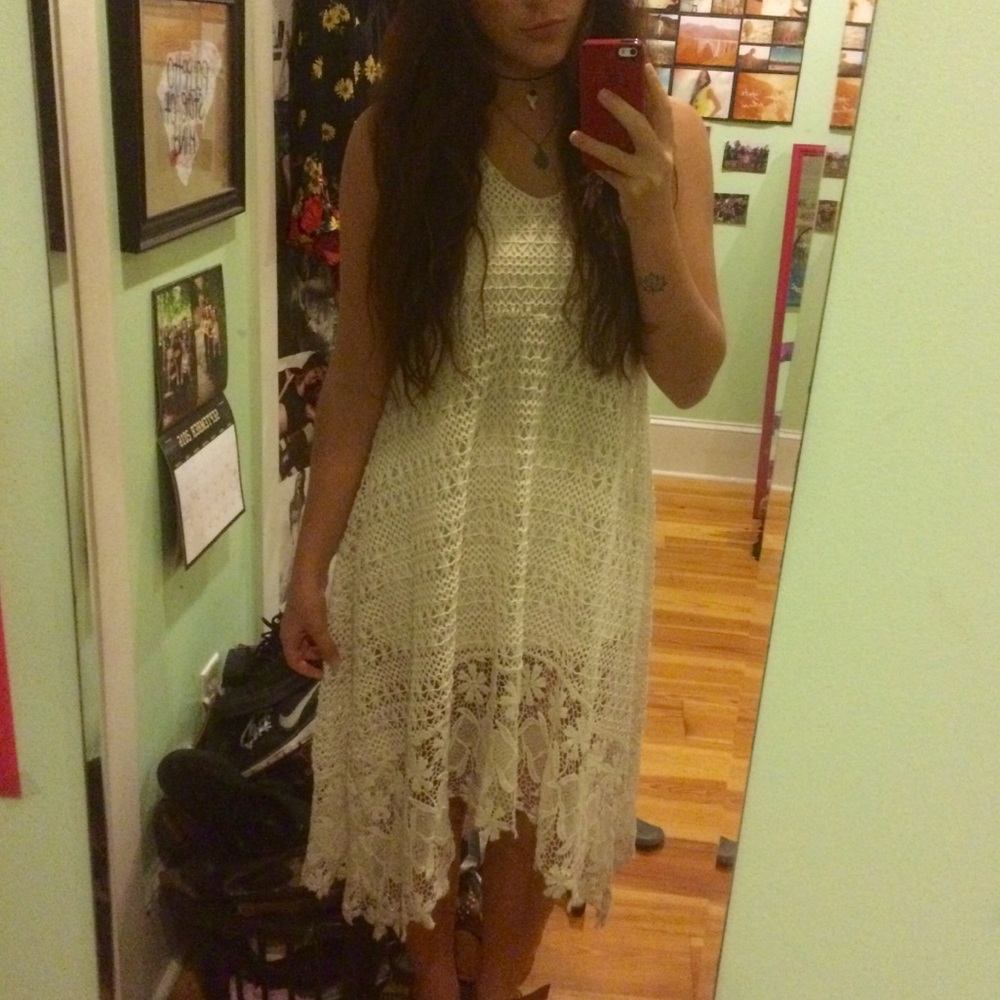 BARELY WORN lacy dress